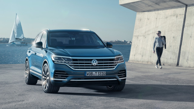 Blue volkswagen suv water sailboat free wallpaper for desktop - medium preview image