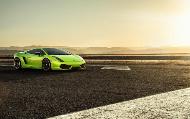 Green sports car desert sunset #2 free wallpaper - medium preview image