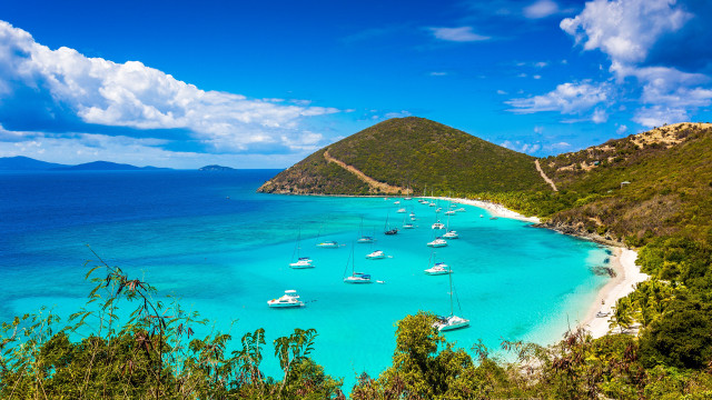 Beach boats mountain clouds sky free wallpaper - medium preview image