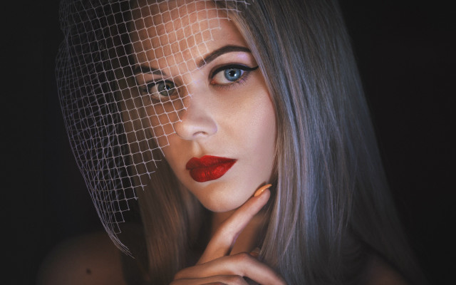 Woman veil redlipstick posing portrait free wallpaper - medium preview image