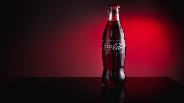 Coca cola bottle red background free wallpaper - medium preview image