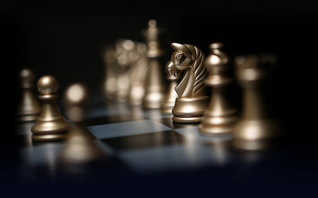 Golden chess piece side black free wallpaper - medium preview image
