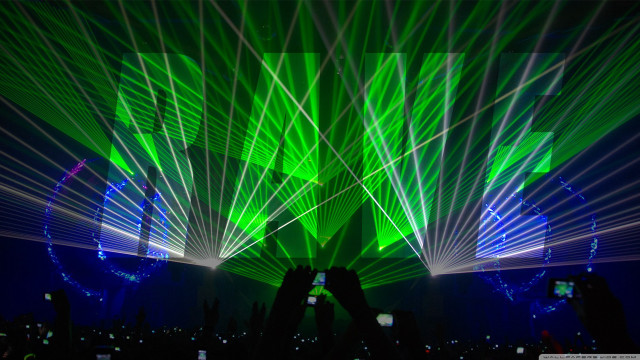 Concert green white light show free wallpaper - medium preview image