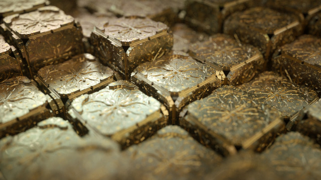 Gold silver metal foil flower free wallpaper - medium preview image