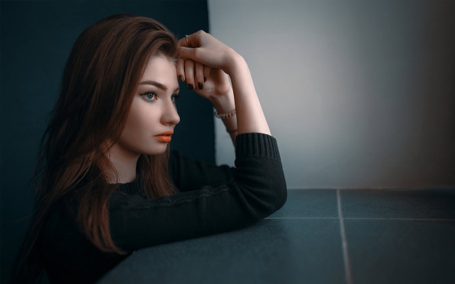 Woman longhair sitting table blueeyes free wallpaper - medium preview image