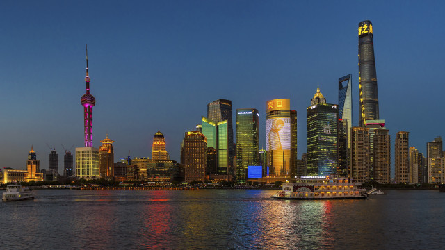 City skyline boat night bright free wallpaper - medium preview image