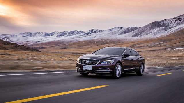 Mountain road car cloudy sky #3 free wallpaper - medium preview image