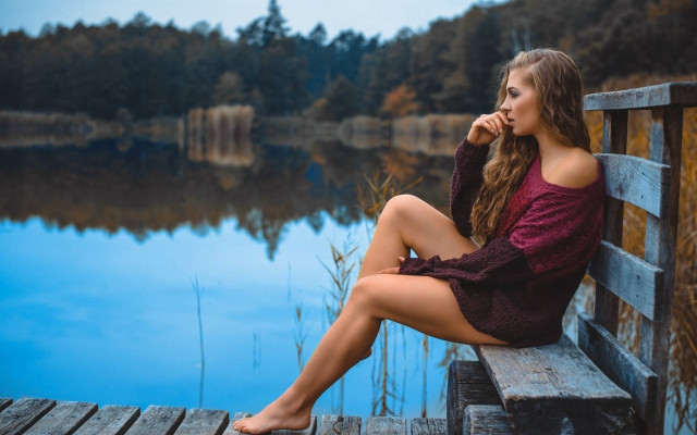 Woman lake reflection Eszter Mattioni free wallpaper - medium preview image