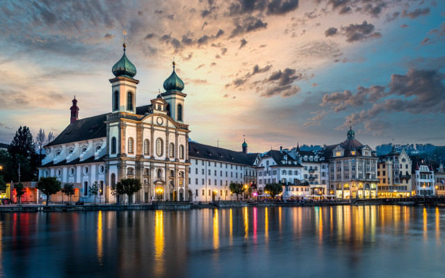 Large building clock tower water #5 free wallpaper - medium preview image