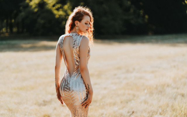 Woman dress field beach ocean free wallpaper - medium preview image