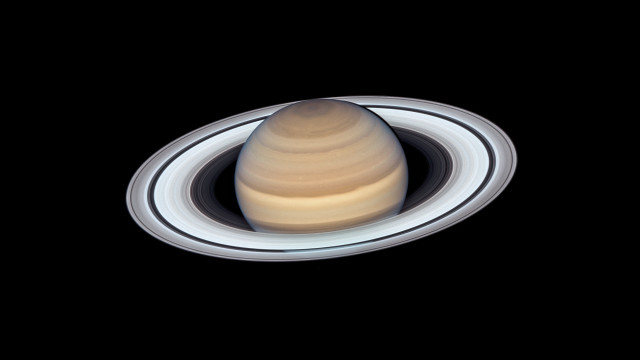 Saturn ring space art raytraced free wallpaper - medium preview image