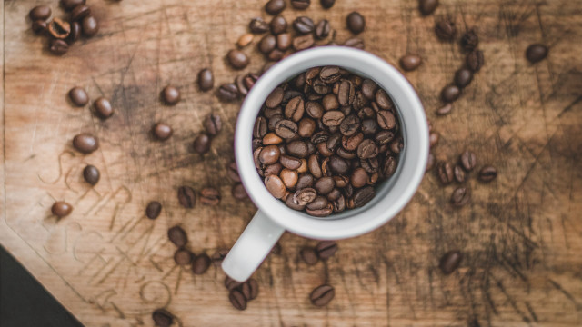 Coffee beans wooden table spoon #3 free wallpaper - medium preview image