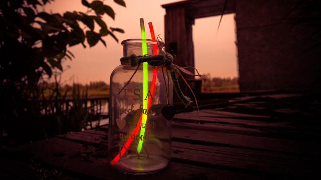 Jar lights window fireflies ecological free wallpaper - medium preview image