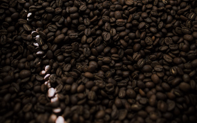 Coffee beans white stripe shallow free wallpaper - medium preview image