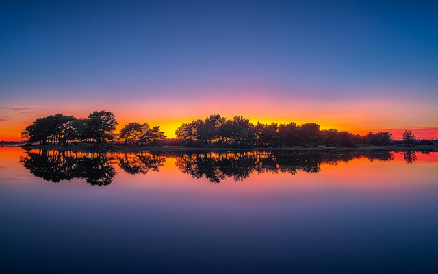 Sunset lake trees blue sky free wallpaper - medium preview image