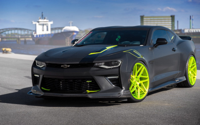 Gray car yellow wheels bridge free wallpaper - medium preview image
