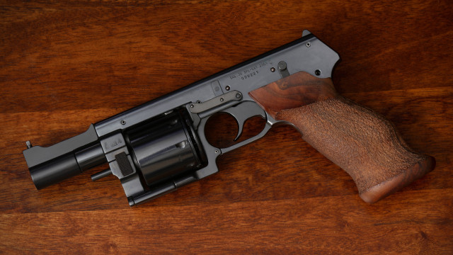 Gun wooden barrel table grips free wallpaper - medium preview image