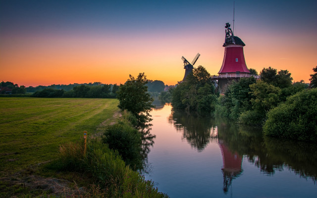 Windmill river sunset reflection romantic free wallpaper - medium preview image