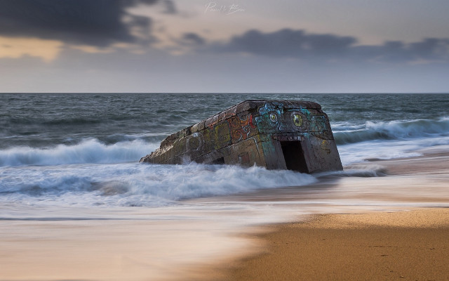 Large art beach ocean waves free wallpaper - medium preview image