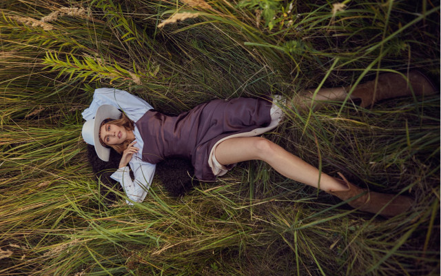 Woman grass hat smiling bamboo free wallpaper - medium preview image