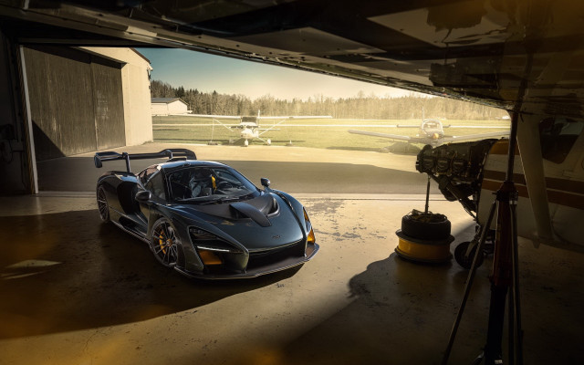 Car plane garage puzzle promotion free wallpaper - medium preview image