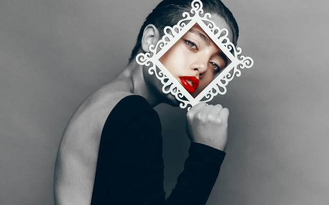 Woman red lipstick picture frame free wallpaper - medium preview image