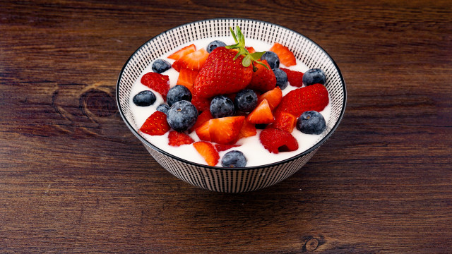 Yogurt berries blueberries wooden table free wallpaper - medium preview image
