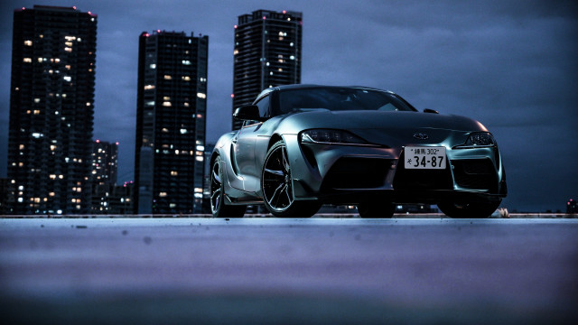 Silver sports car city night #5 free wallpaper - medium preview image