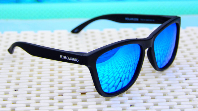 Sunglasses blue mirrored lenses outdoor free wallpaper - medium preview image