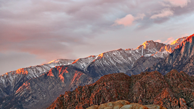 Mountain range pink sky clouds #10 free wallpaper - medium preview image