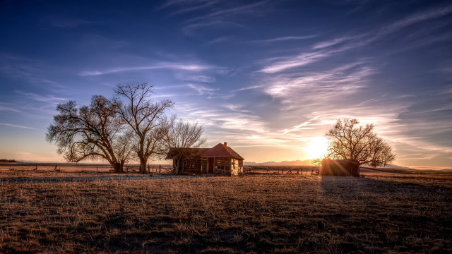 Sunset horizon house tree fence free wallpaper for desktop - medium preview image