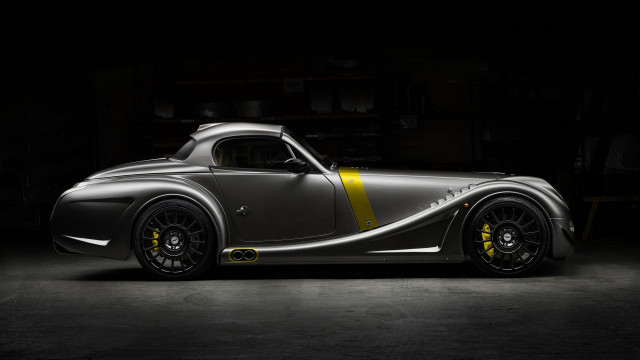 Silver cobra car yellow stripes free wallpaper - medium preview image
