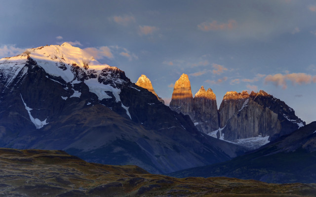 Mountain range snow clouds evening free wallpaper - medium preview image