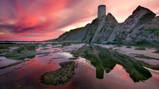 Rocky mountain tower water pink free wallpaper - medium preview image