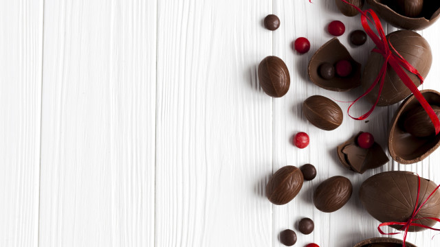 White table chocolates candy ribbon free wallpaper - medium preview image