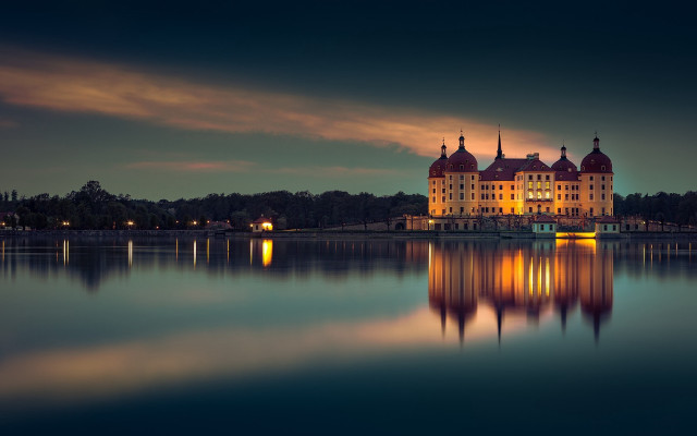 Lakecastle berndfasching symmetry ruins bridge free wallpaper - medium preview image