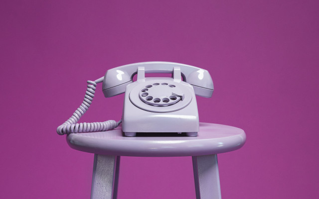 Phone stool purple pink gradient free wallpaper - medium preview image