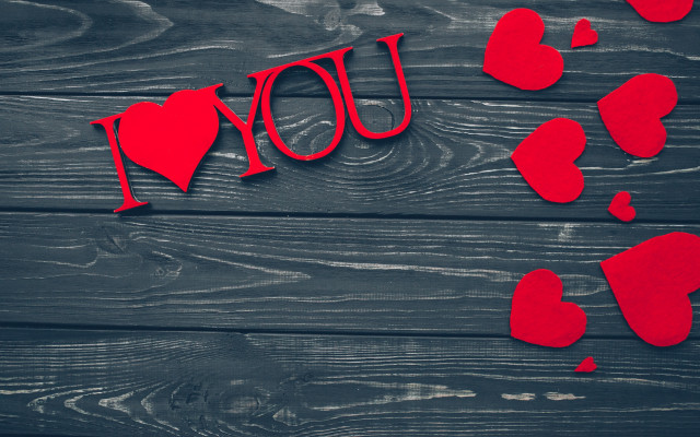 Red love heart wood romantic free wallpaper - medium preview image