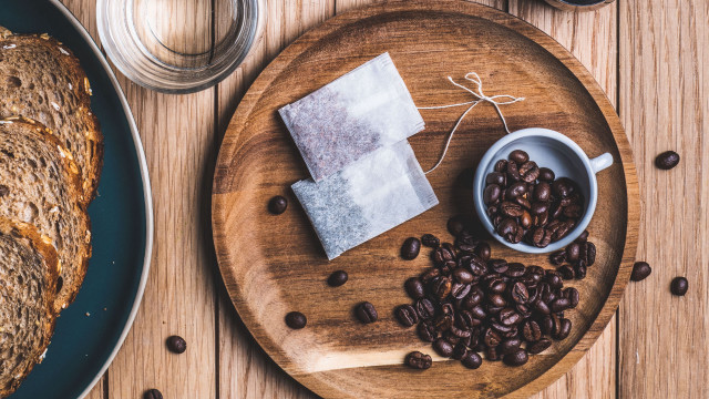 Bread coffee beans napkin water free wallpaper for desktop - medium preview image
