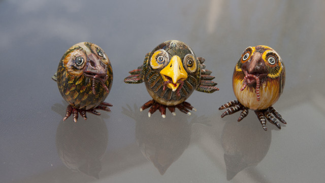 Three birds table cloisonnism flemish free wallpaper - medium preview image