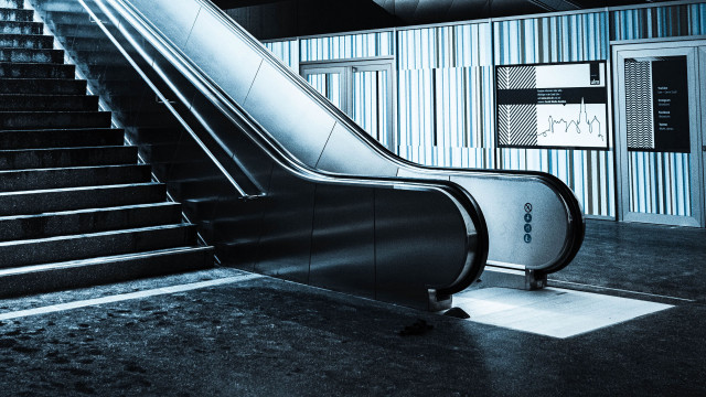 Escalator no escalators cyberpunk night free wallpaper - medium preview image
