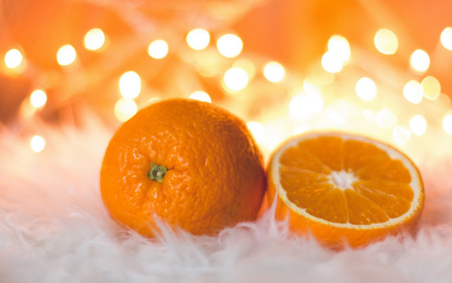 Orange slice white feather christmas free wallpaper - medium preview image