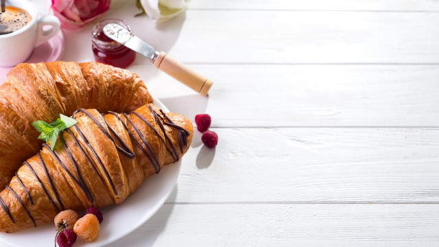 Croissant chocolate drizzle coffee plate free wallpaper - medium preview image