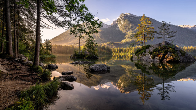 Mountain reflection lake trees rocks free wallpaper - medium preview image