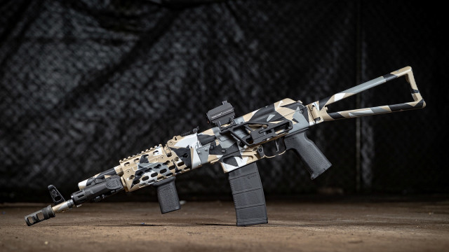 Toy gun camouflage military vector free wallpaper - medium preview image