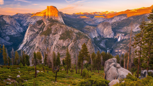 Mountain range sunset forest rock free wallpaper - medium preview image
