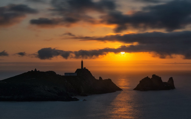 Sunset island lighthouse art photography free wallpaper - medium preview image