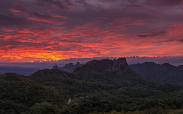 Sunset mountain range red sky #6 free wallpaper - medium preview image