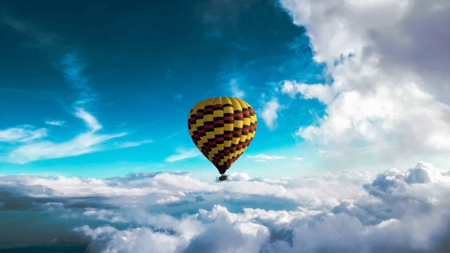 Hot air balloon clouds sky free wallpaper - medium preview image