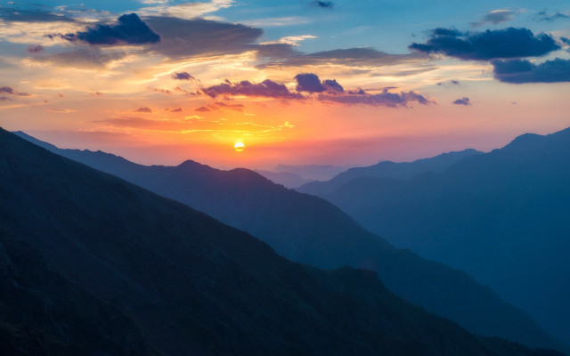 Sunset mountain bird clouds cityscape free wallpaper - medium preview image